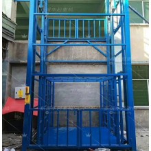 直銷(xiāo)鏈條導(dǎo)軌式液壓貨梯，液壓叉車(chē)，液壓起重貨梯安裝施工